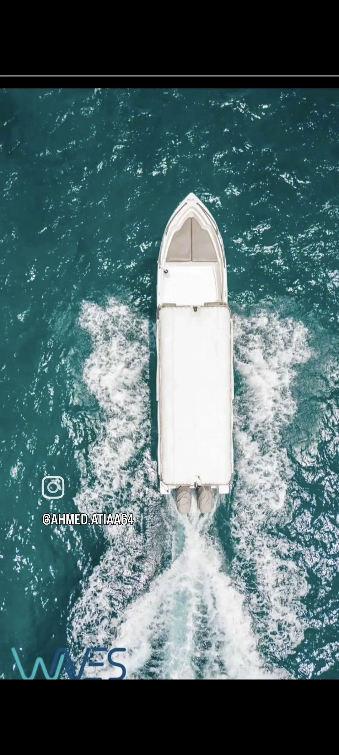 قارب للايجار رحلات بحريه