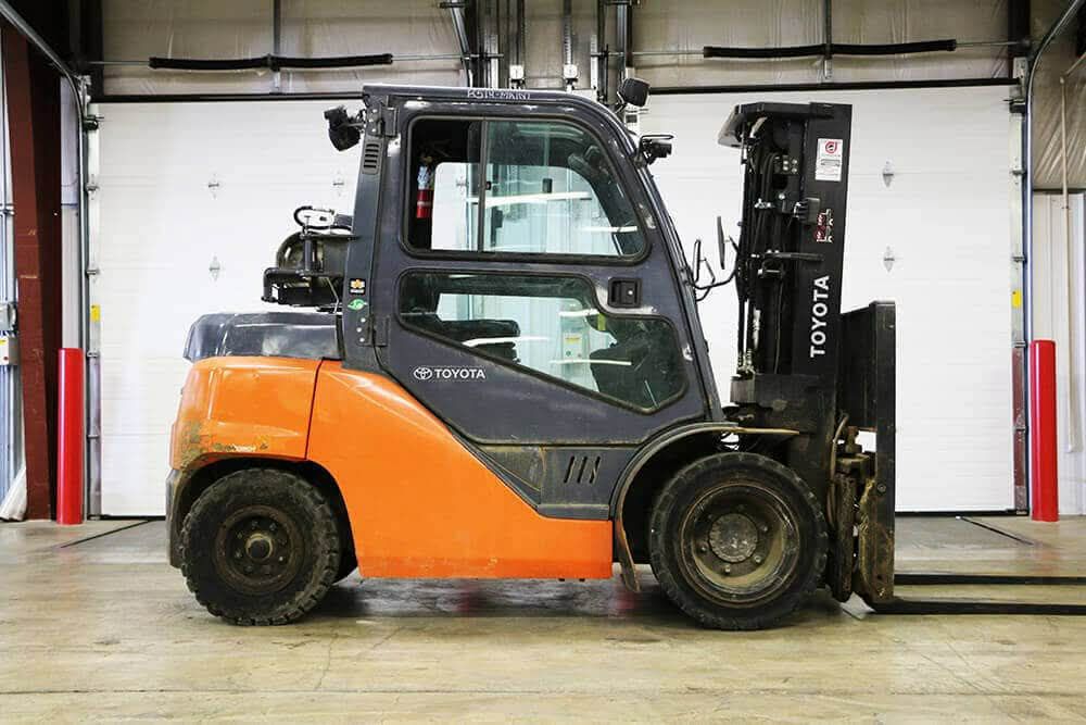 رافعات شوكية مان لفت سيزرلفت كرينات للاجار الرياض