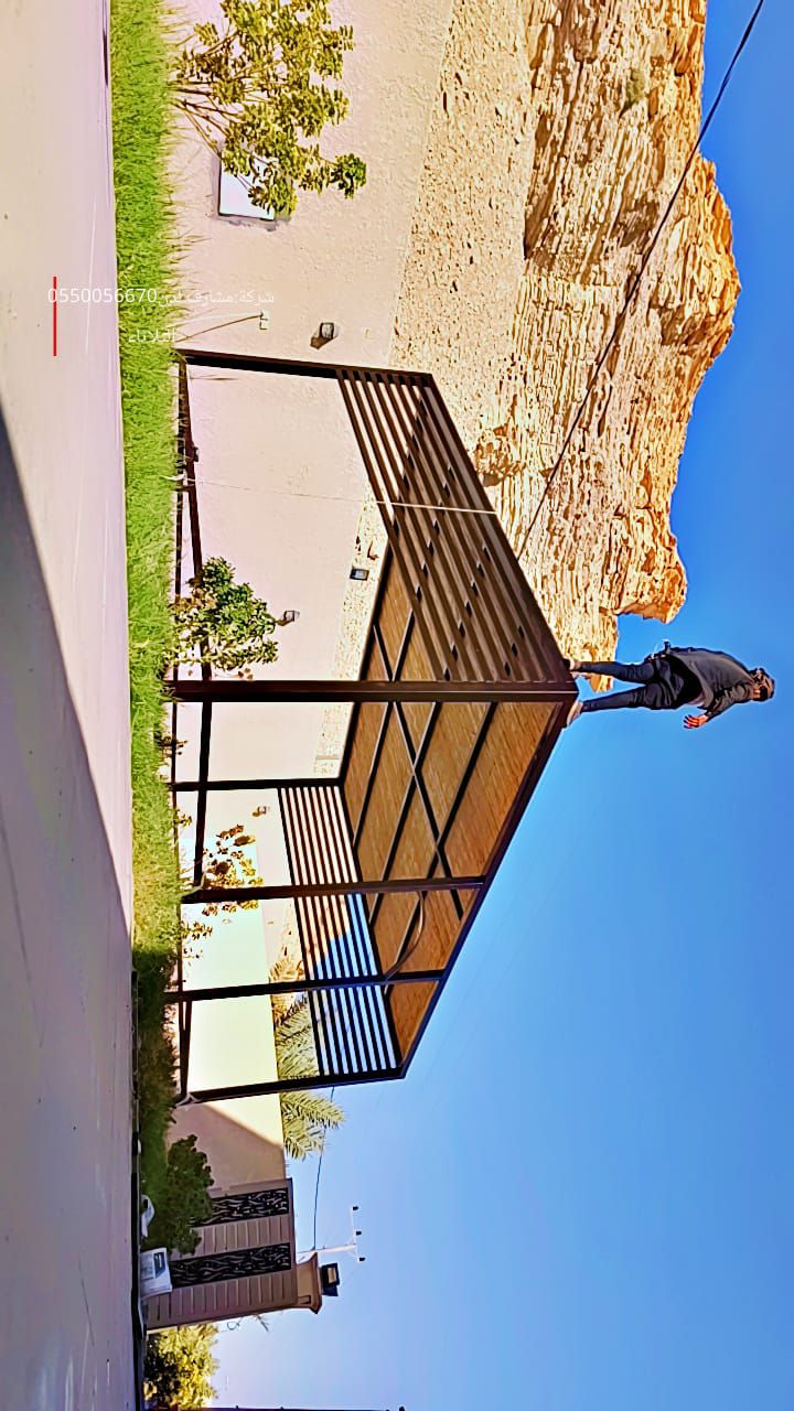 مضلات وسواتر وجلسات وهناجر مستودعات ساندويش بانل و