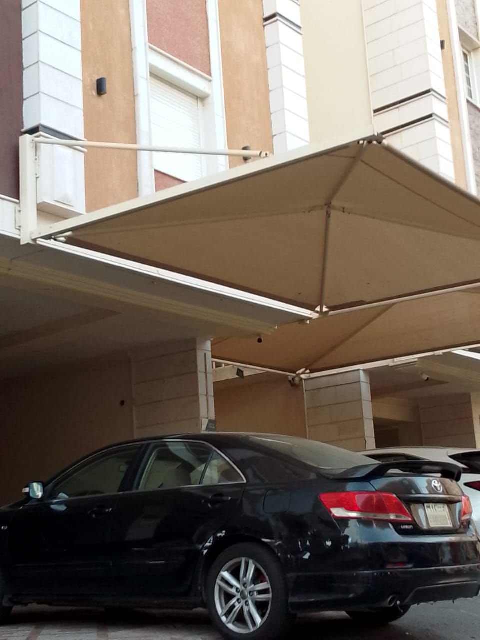 مظلات سيارت سواتر بيوت شعر