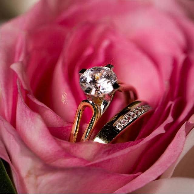 زواج مسيار ومعلن الاتعاب يوم الملكة