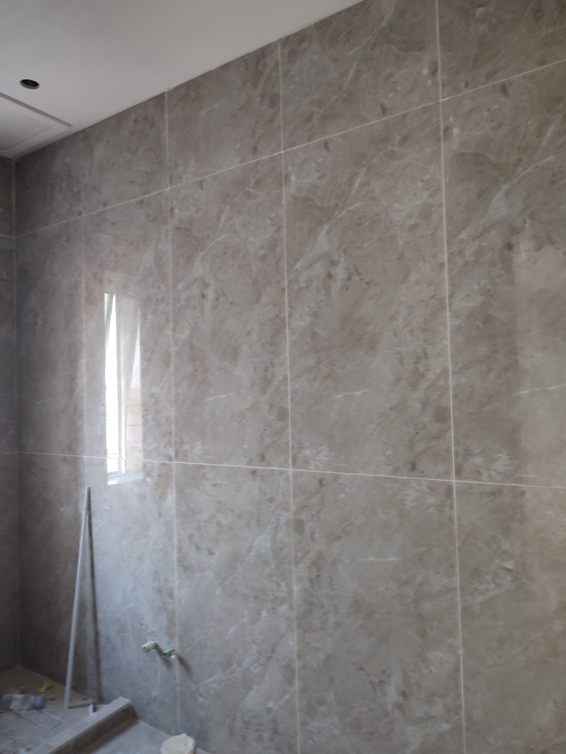 مبلط يماني ممتاز في الرياض