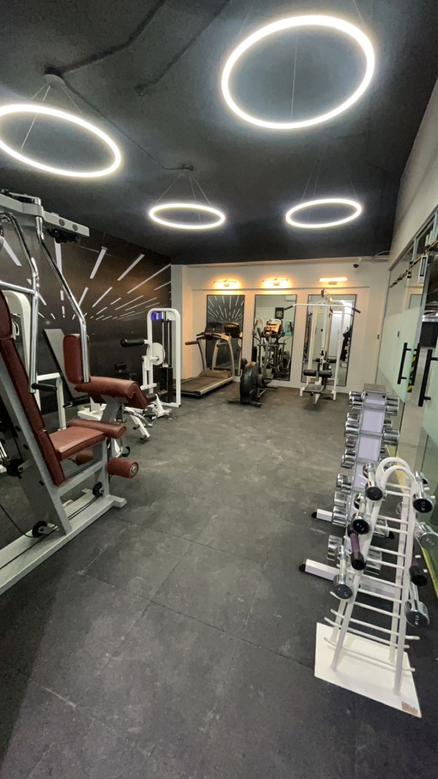 الرياض حي سويد شارع السديد ظهير شارع الإمام بن طاه