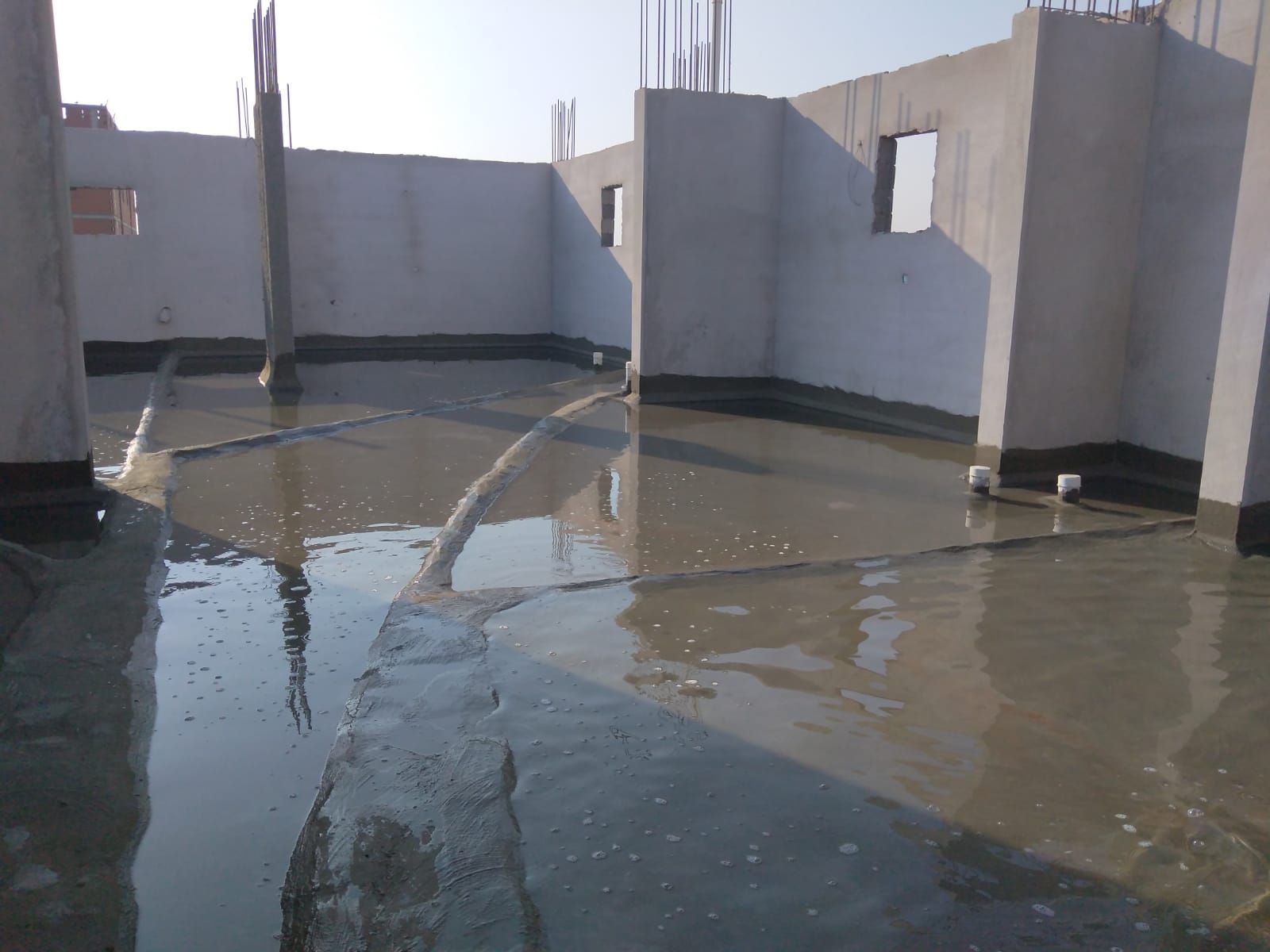 معلم جميع انواع العوازل عازل مائي وعازل حراري