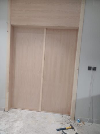 نجار أبواب وحلوق خشبيه سويدى وابلاكاش سنديال وابلا