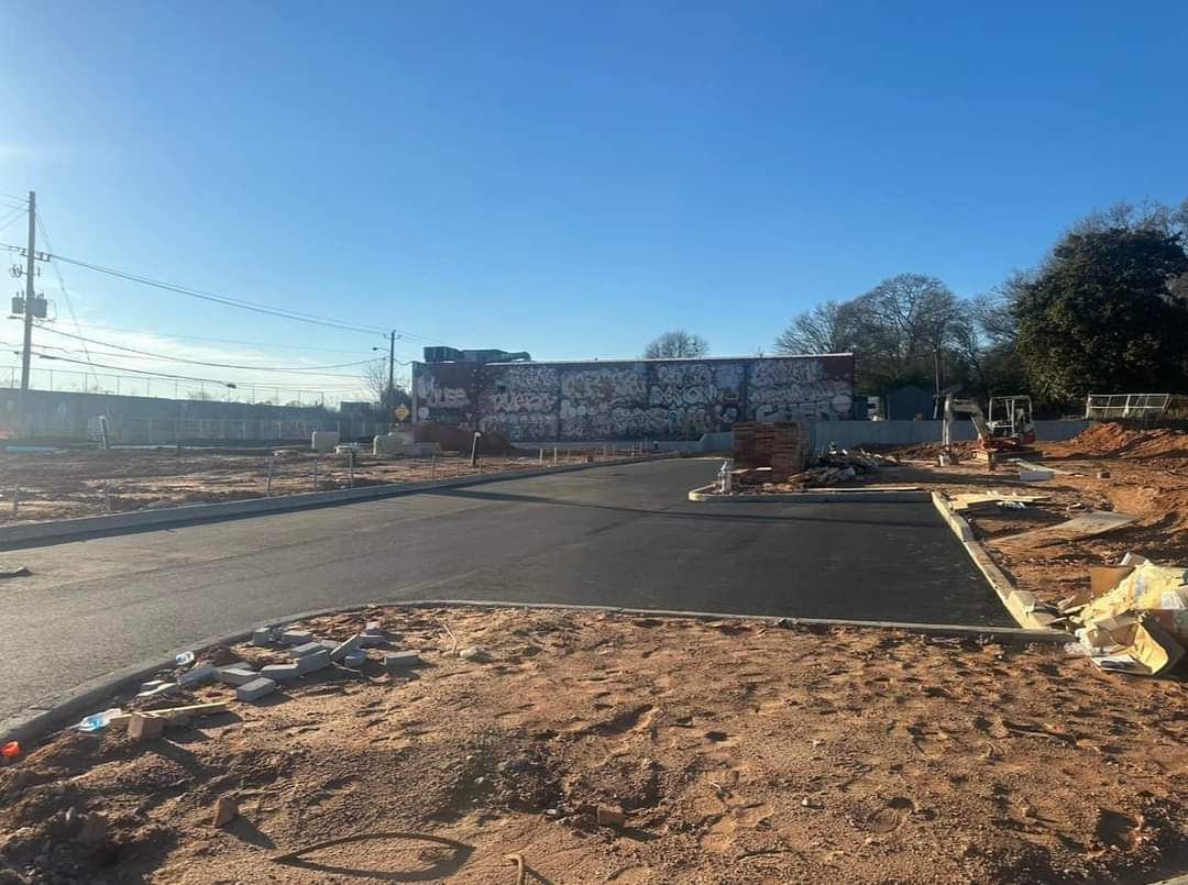 ابو عمر مقاول اسفلت باكستاني