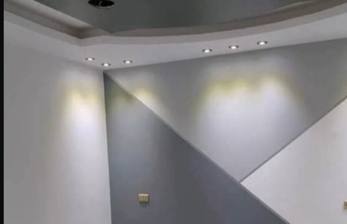 لمسة جمالية لأعمال الدهانات والديكور للجدران والجب
