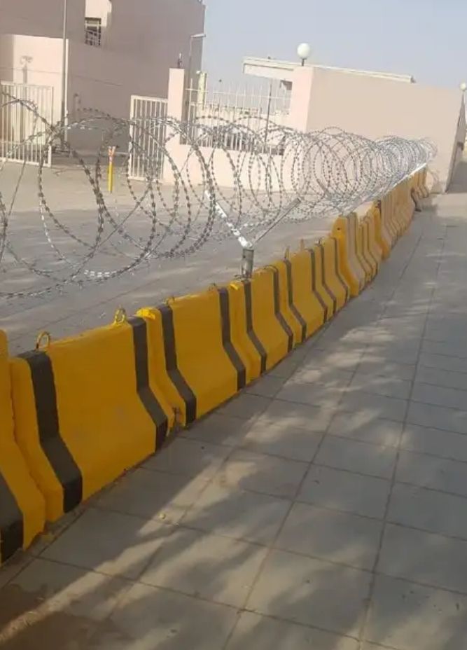 مقاول شبوك ونخيل واشجار