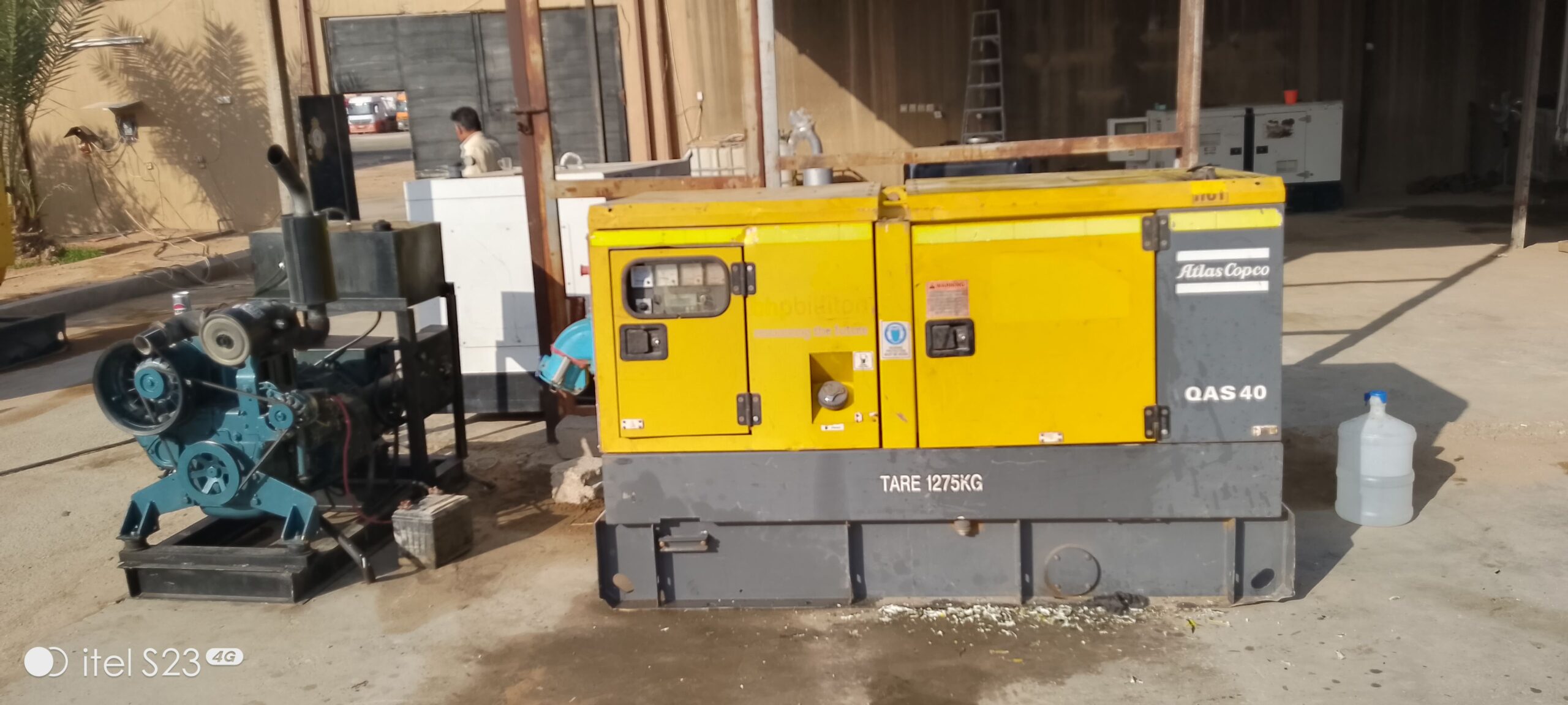 يوجد لدينا مولدات كهربائيه للبيع أو للإيجار كاتم ل