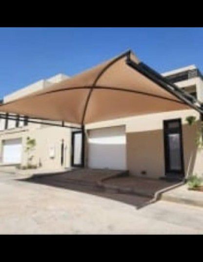 مظلات وسواتر وخيام وبيوت شعر ملكي