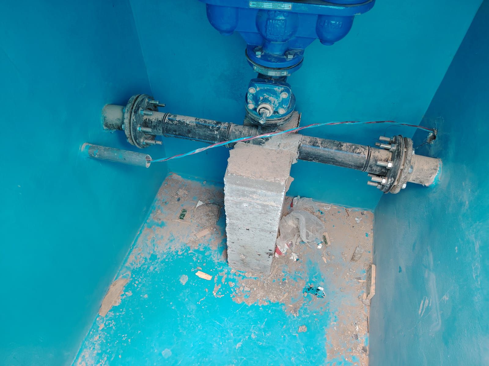 تركيب العوازل المائيه