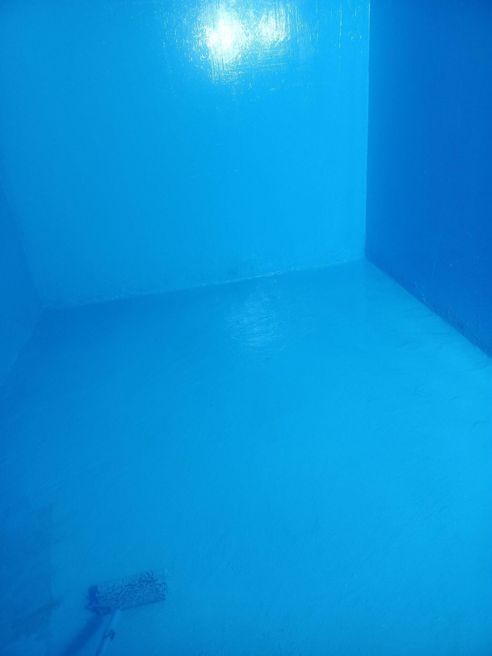 تنفيذ اعمال العوازل المائي والحراري