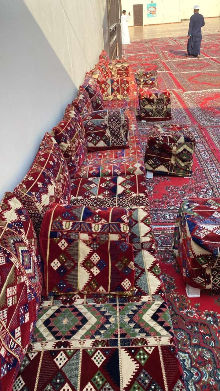 تاجير كراسي طاولات كنب زل جلسات شعبية صبابين قهوجي