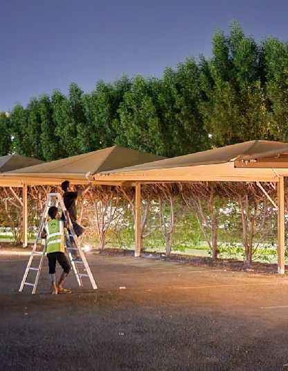 مظلات وسواتر وخيام وبيوت شعر ملكي