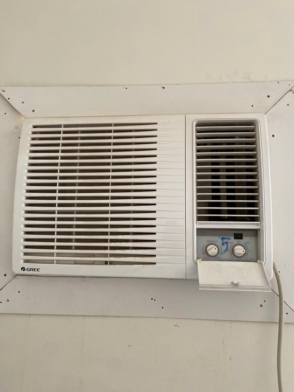 شراء اثاث مستعمل حي السعادة 0539144243