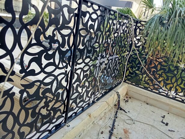 حداد مظلات