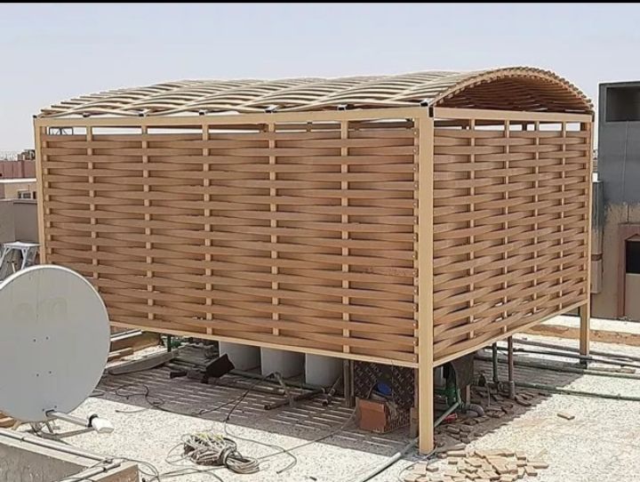 مضلات وسواتر وجلسات وهناجر مستودعات ساندويش بانل و