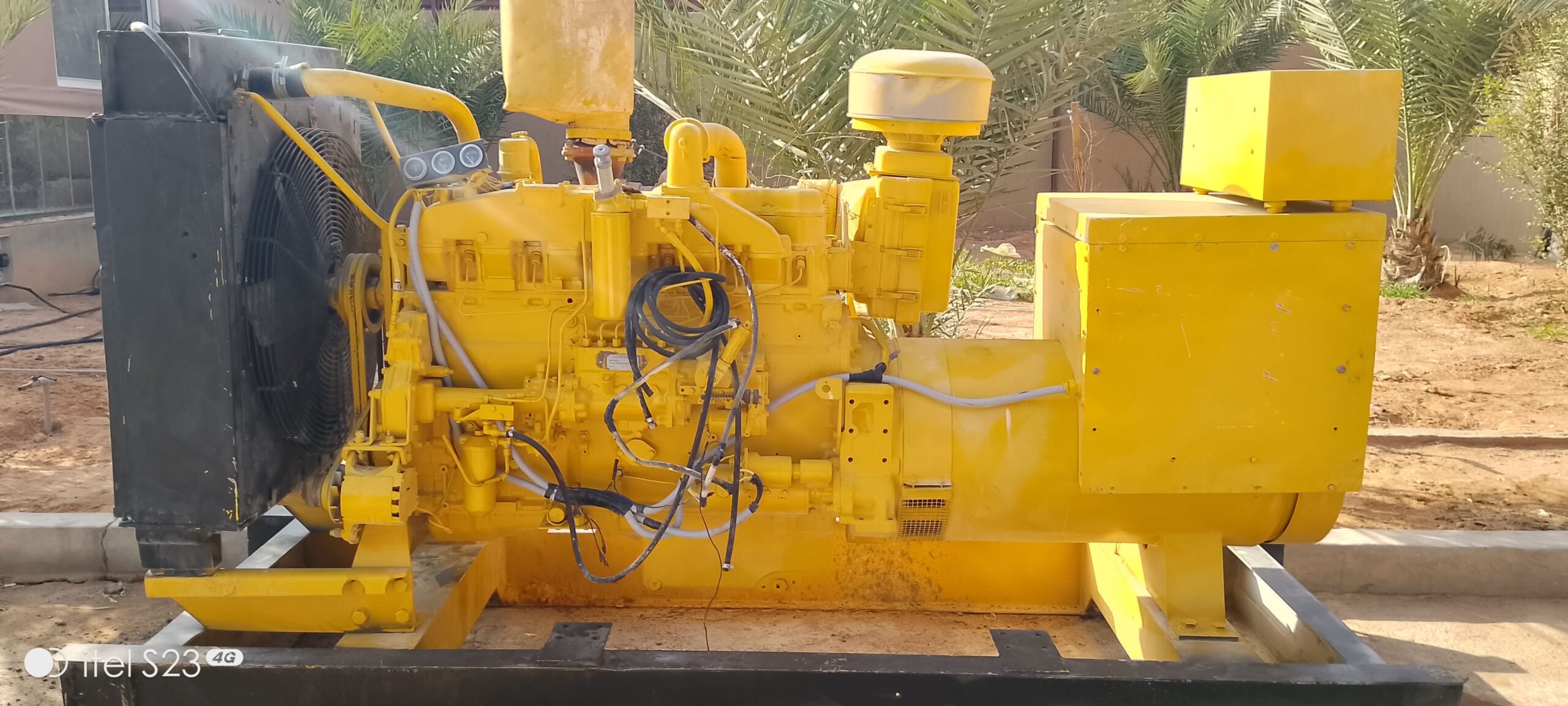 يوجد لدينا مولدات كهربائيه للبيع أو للإيجار كاتم ل