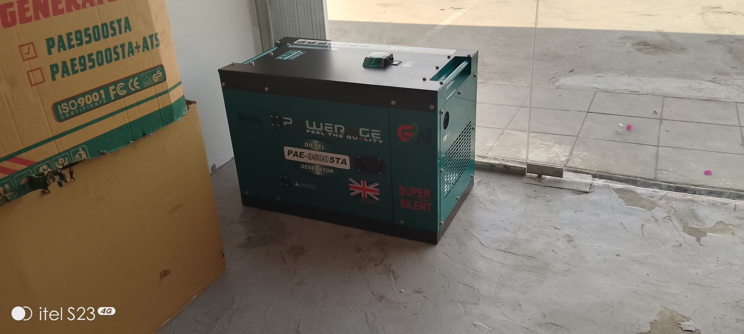 يوجد لدينا مولدات كهربائيه للبيع أو للإيجار كاتم ل