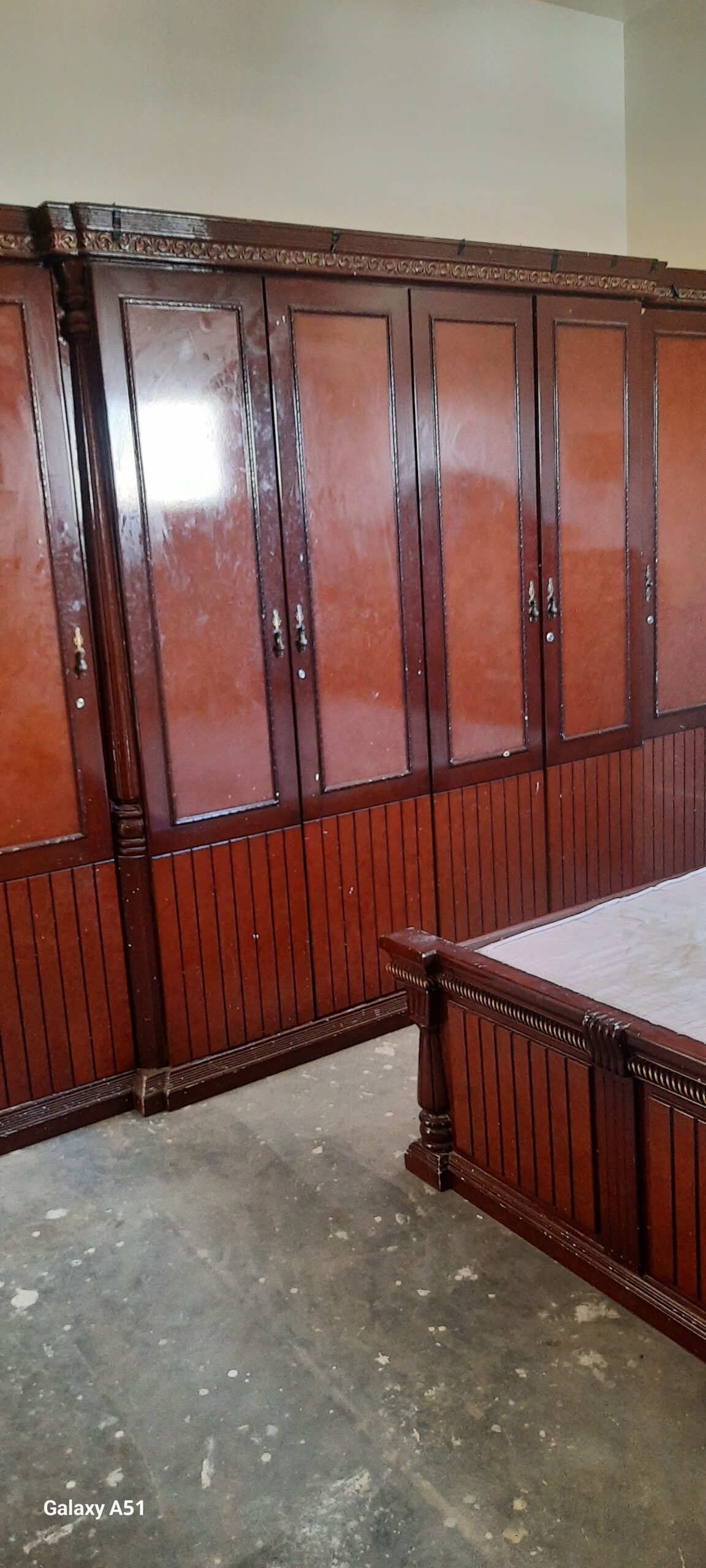 بيع اثاث مستعمل في الهفوف