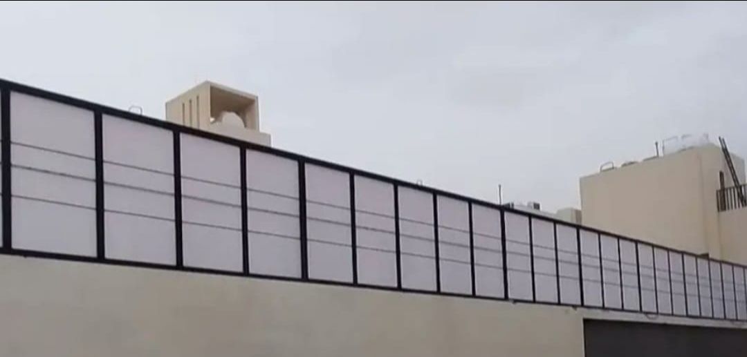 مضلات وسواتر وجلسات وهناجر مستودعات ساندويش بانل و