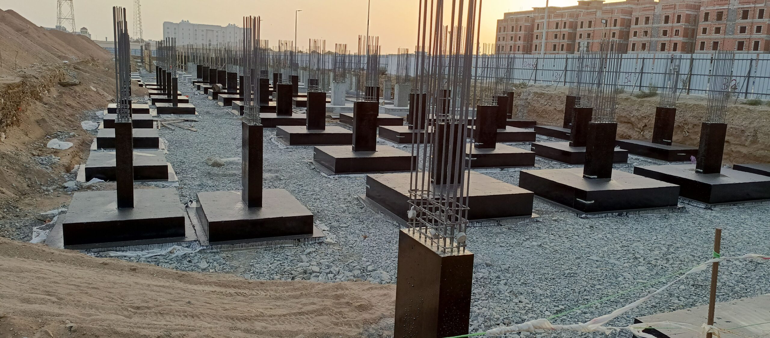 ابو اسماعيل لتركيب جميع انواع العازل