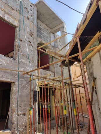 مقاول ملاحق