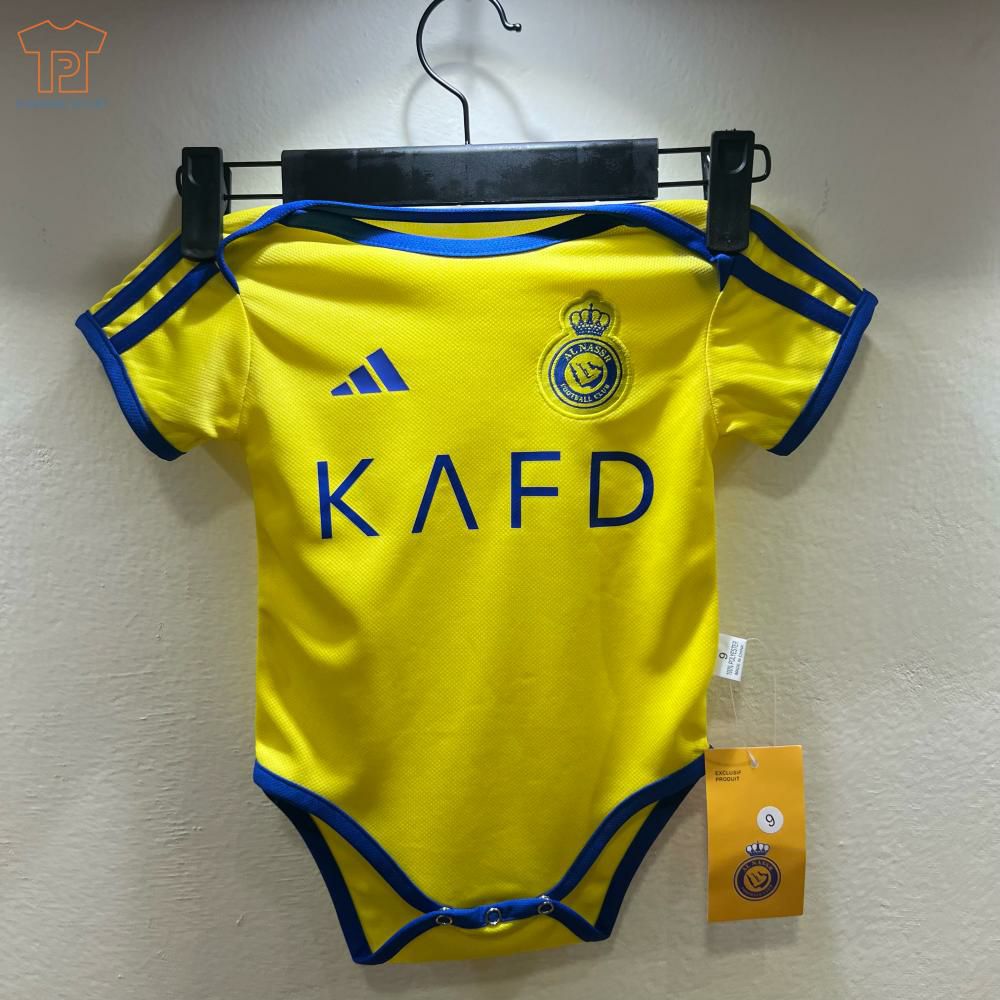 طقم مواليد النصر والهلال انيق وجذاب