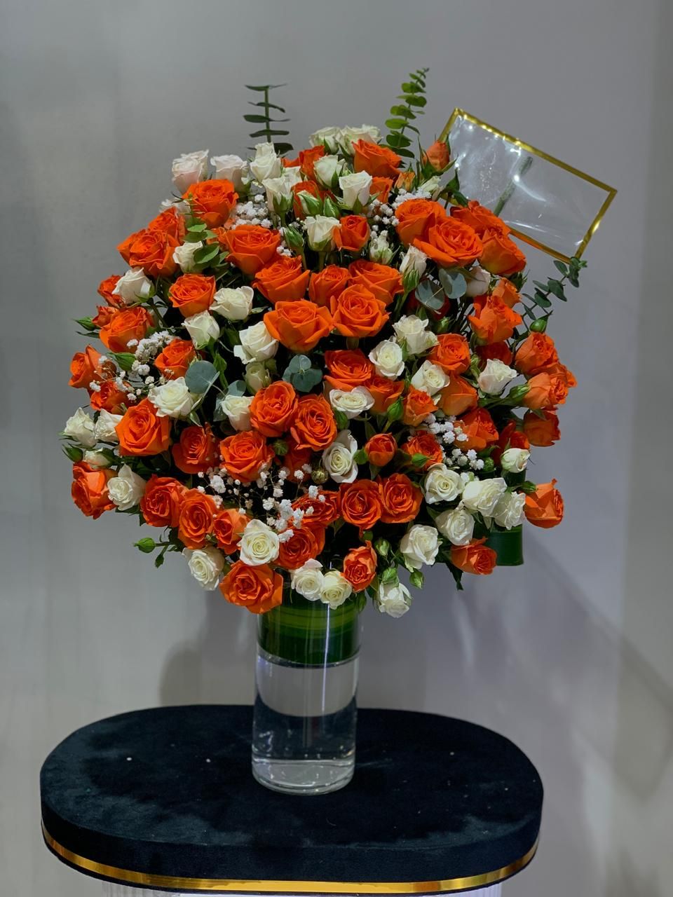 منسق ومعلم ورود وتغليف هدايا 0564086035