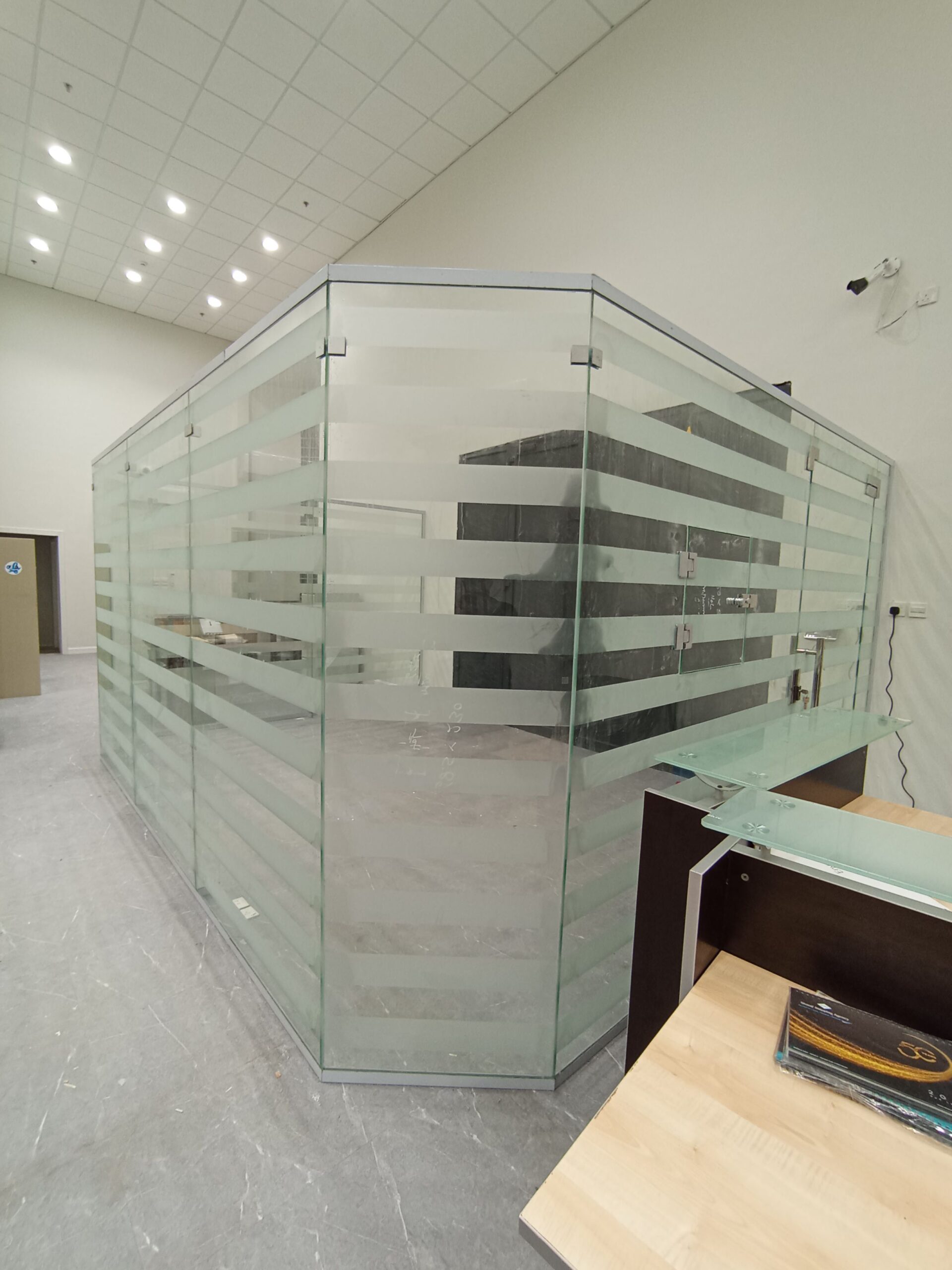 زجاج سكريت مرمل وشفاف في المنطقة الشرقية 053530813