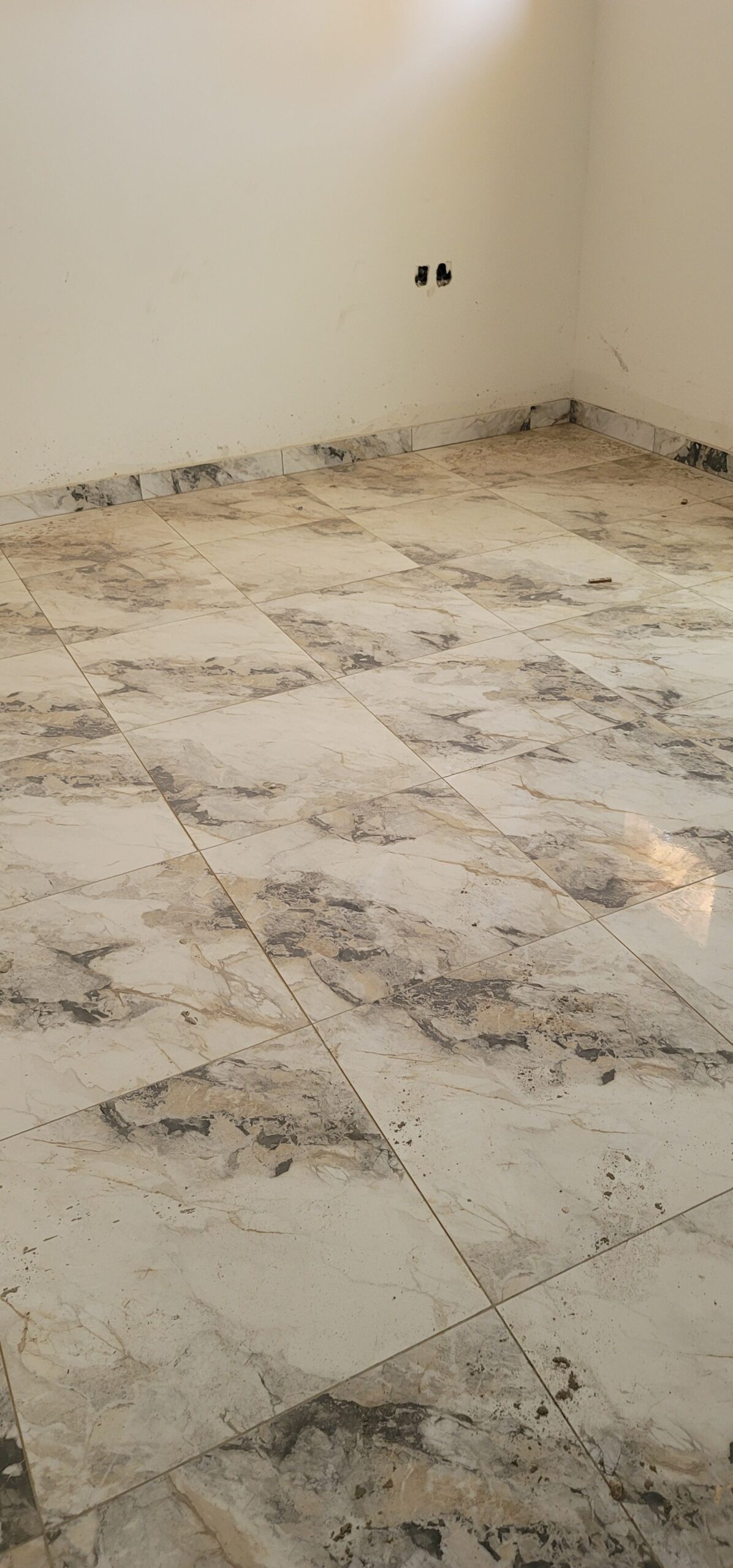 مبلط معلم بلاط سيرميك بورسلان