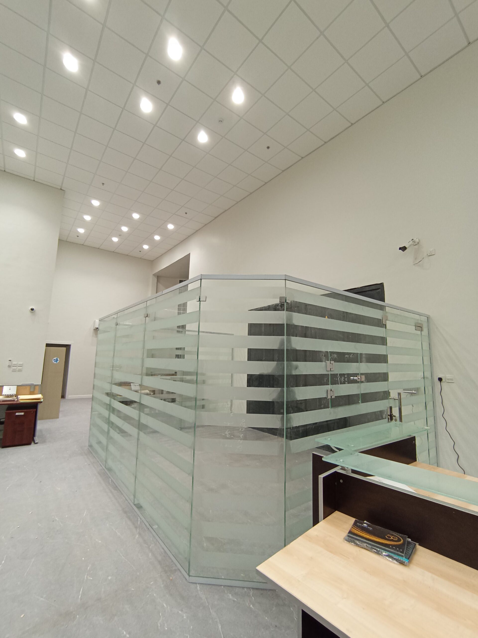 زجاج سكريت مرمل وشفاف في المنطقة الشرقية 053530813