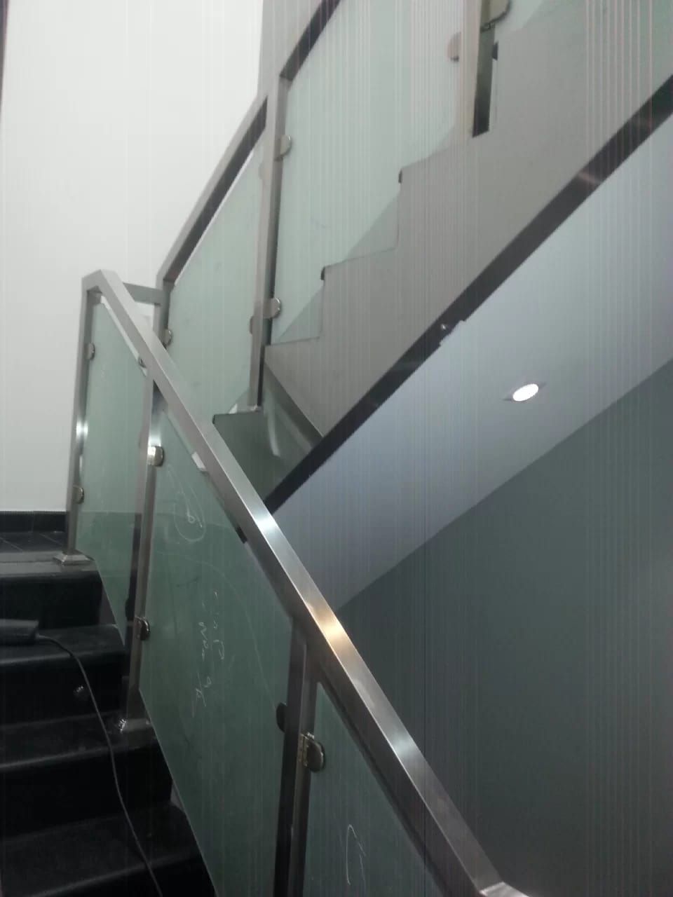 مؤسسة عبد الرحمن السماري للجزاز السيكوريت والالمني