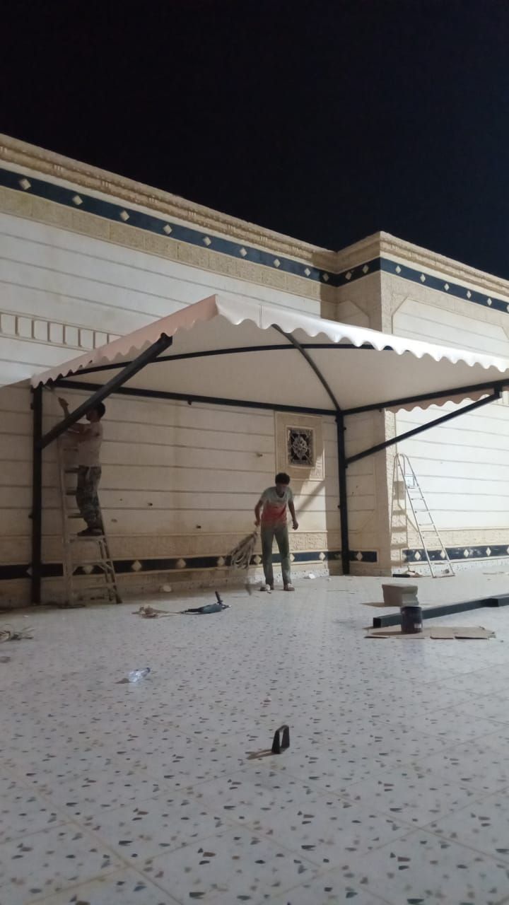 مظلات سيارات سواتر هناجر مستودعات بيوت شعر قرميد