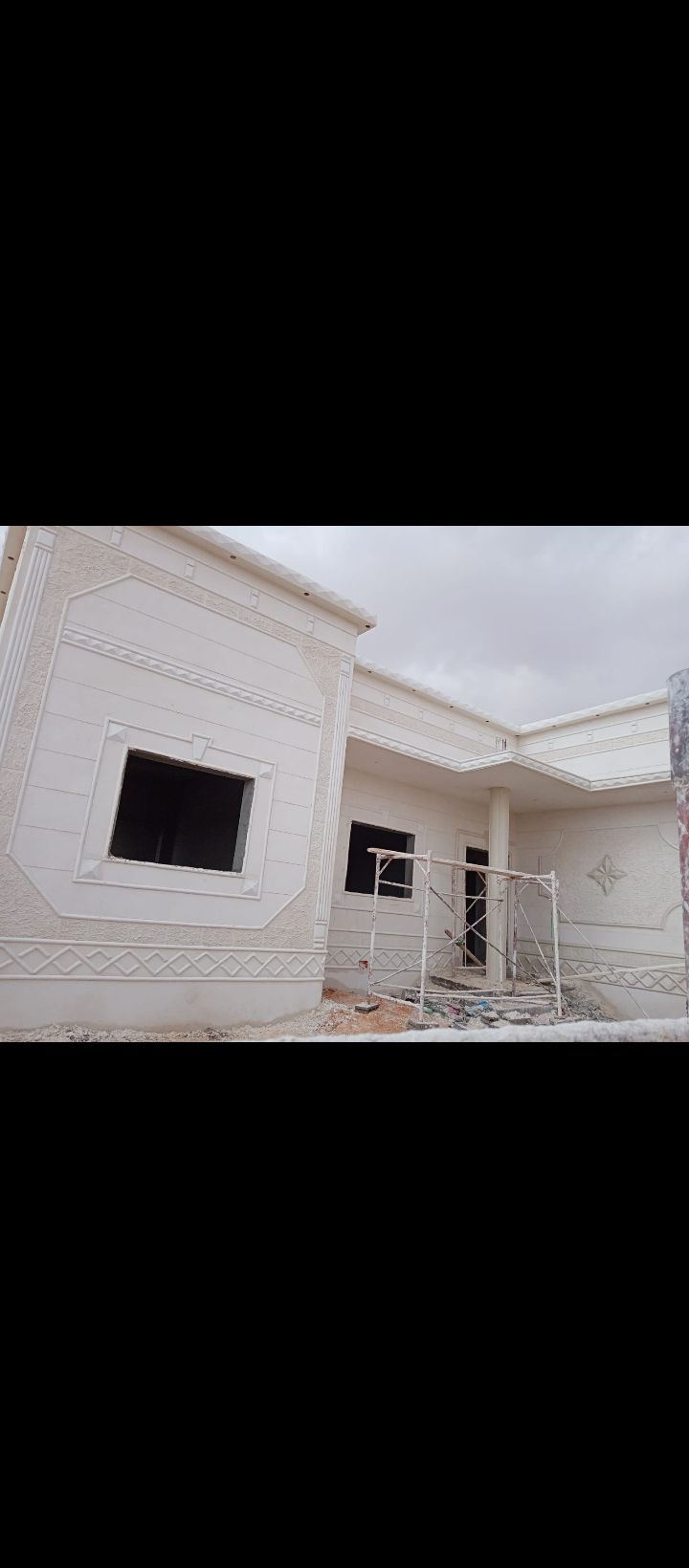 ديكورات خارجيه ولياسه ملونه بطحاء واسمنت الرياض وك