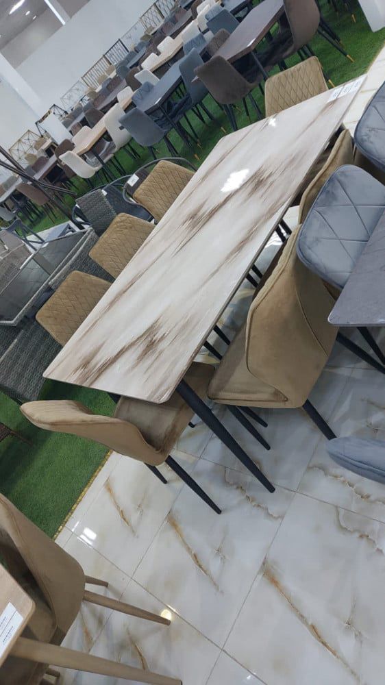 طاوله طعام و٦ كراسي