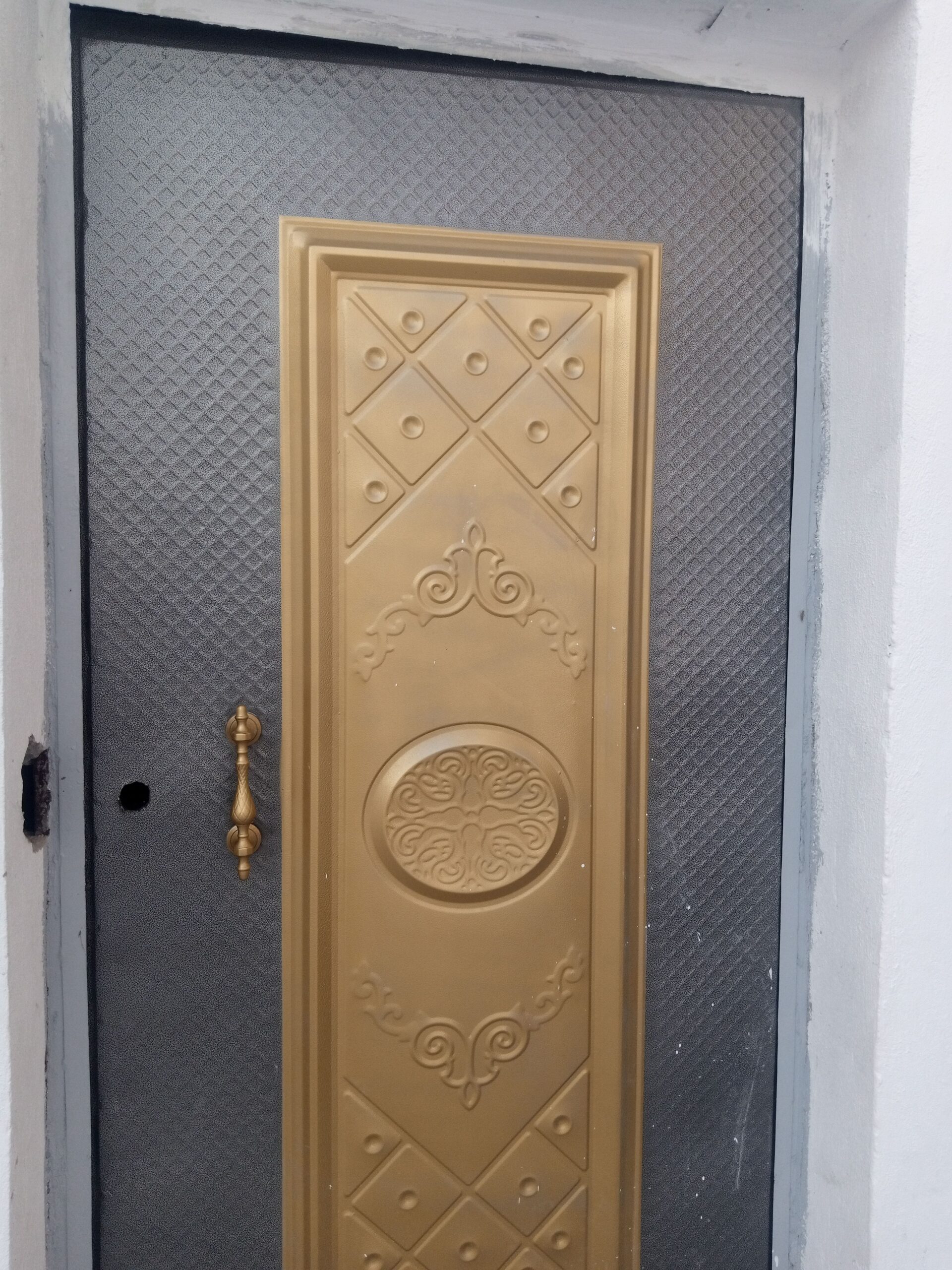 باب حديد شبابيك درابزين حديد شبابيك المنيوم واستيل