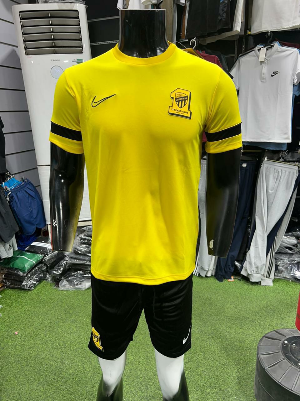 تيشرتات نادي الاتحاد 2015