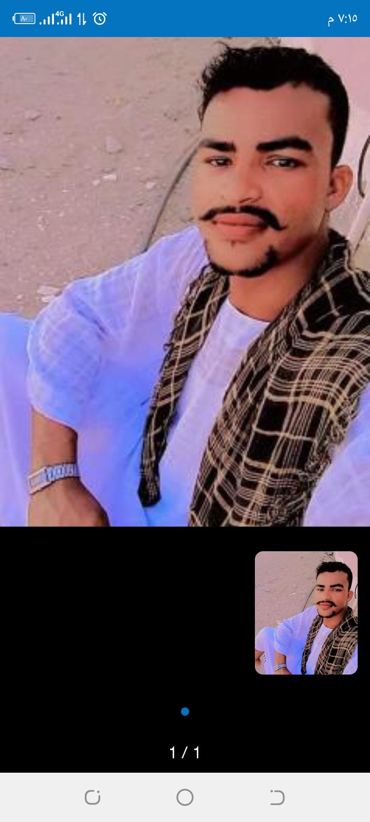 عامل سوداني مقيم ومتفرق للعمل