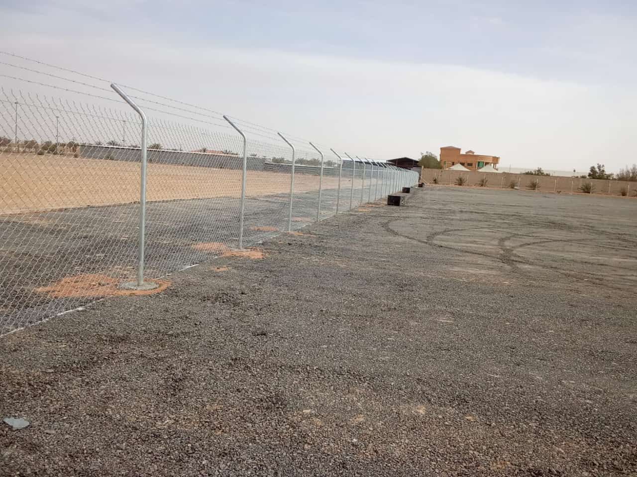 مقاول شبوك وسياج امنيه وإنشاء مستودعات ومضلات