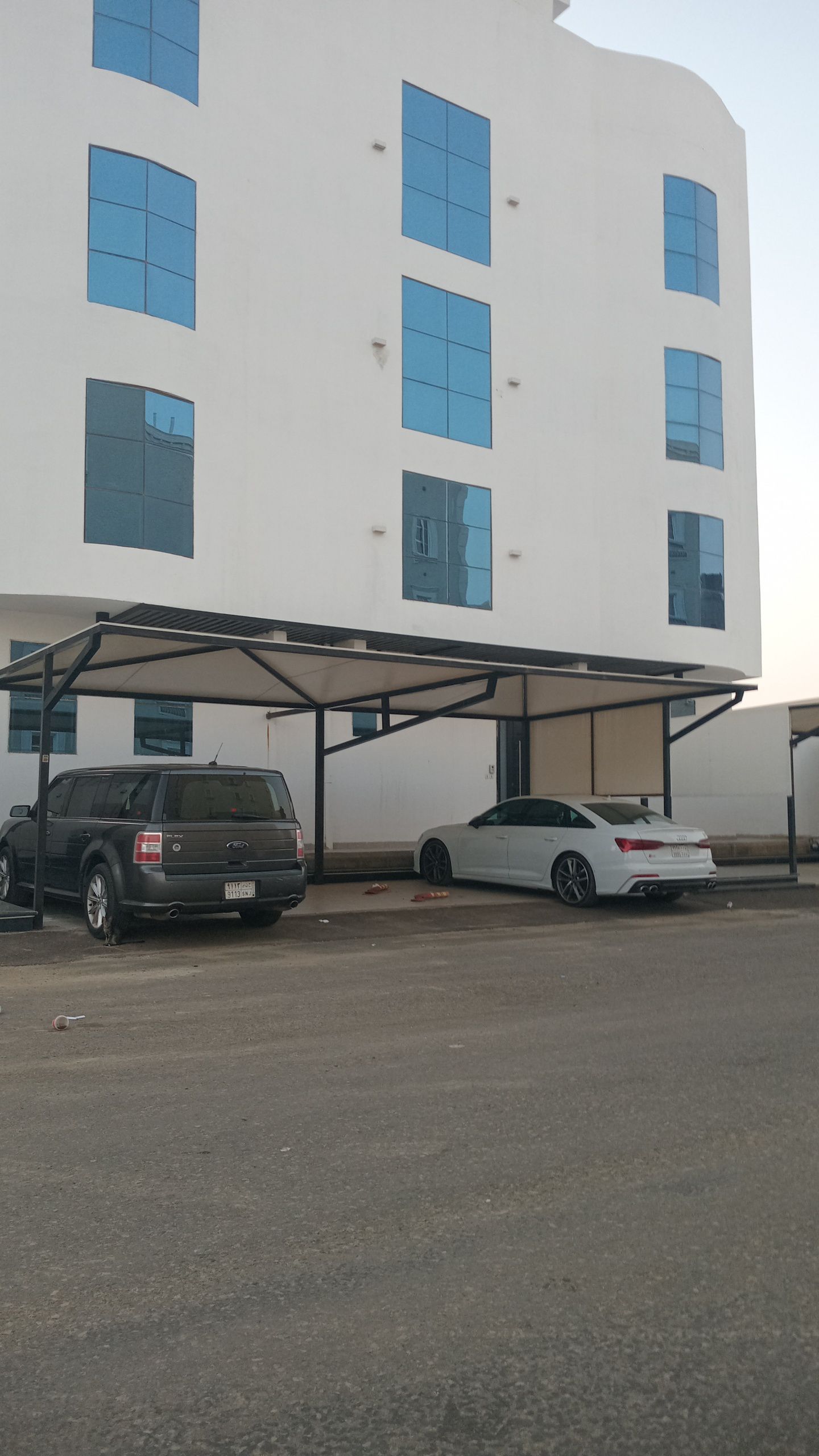 مظلات سيارات سواتر جازان