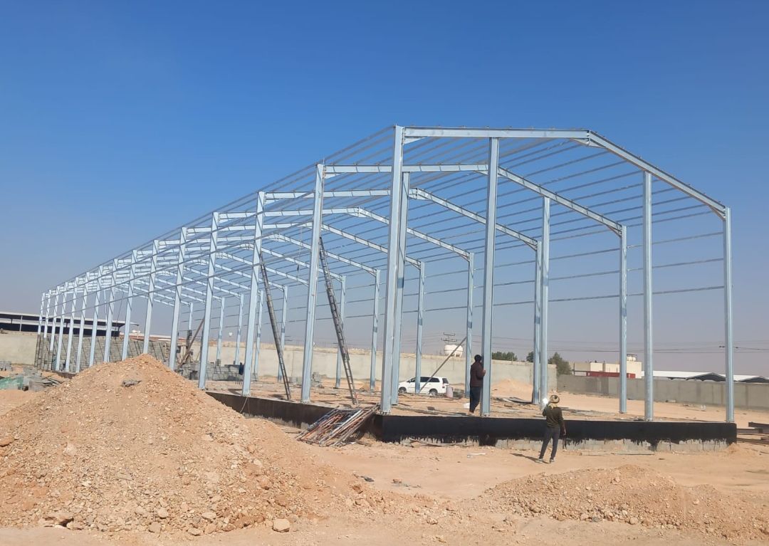 مضلات وسواتر وجلسات وهناجر مستودعات ساندويش بانل و