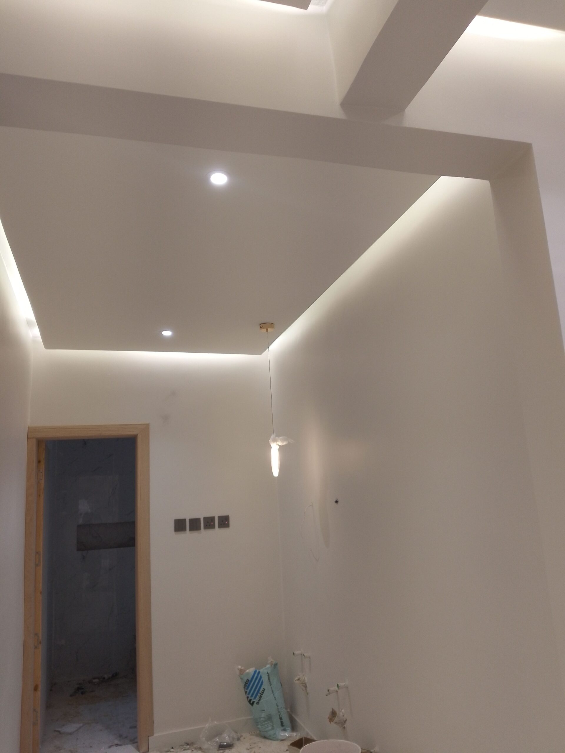 مقاول الباكستاني