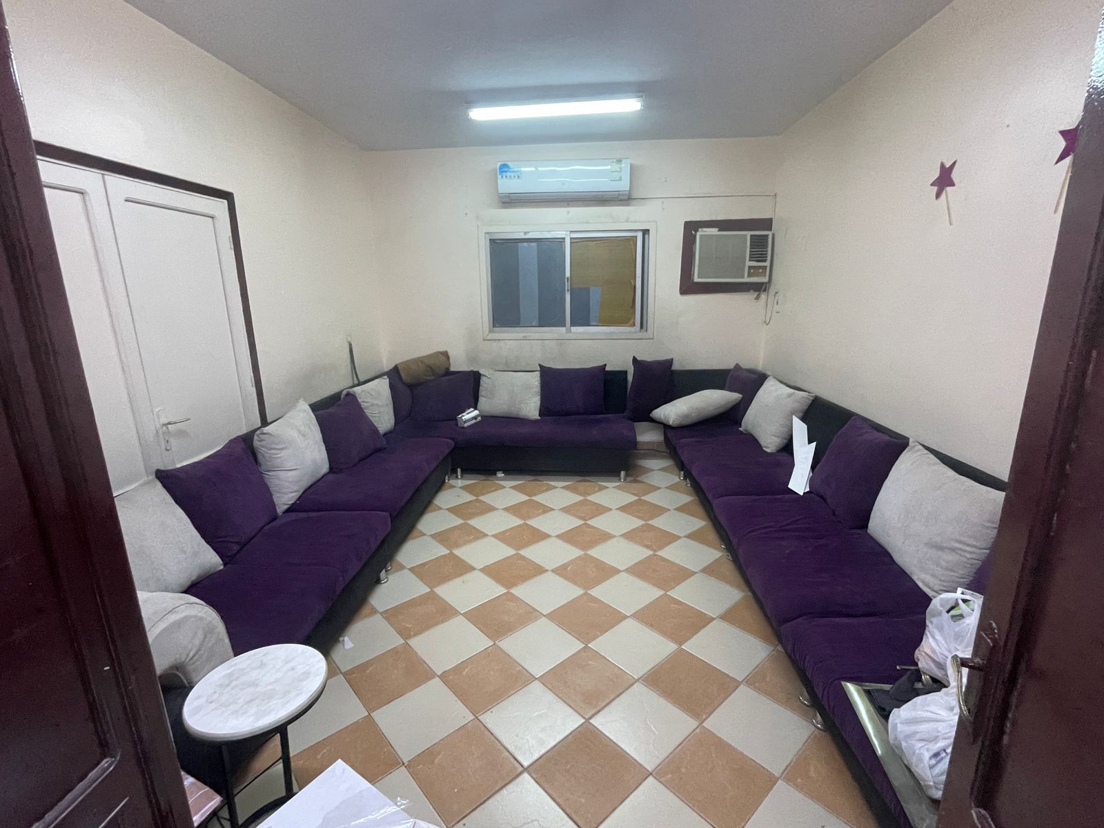 دينا طش الاثاث المستعمل بالرياض 0536236502