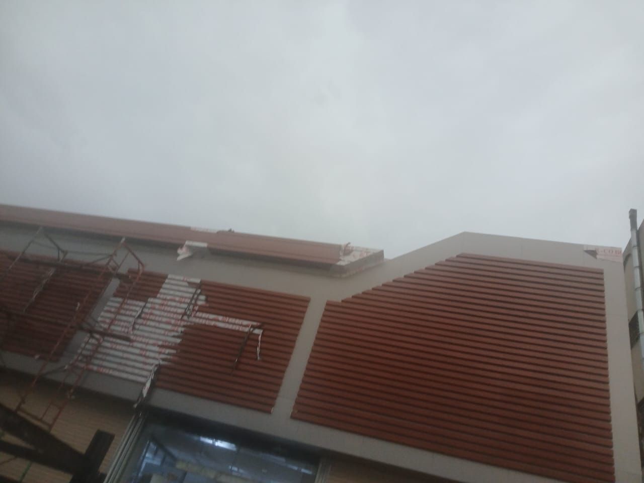 كلادنج واجهات تركيب سعرالمتر١٥٠ جميع انواع الواجها