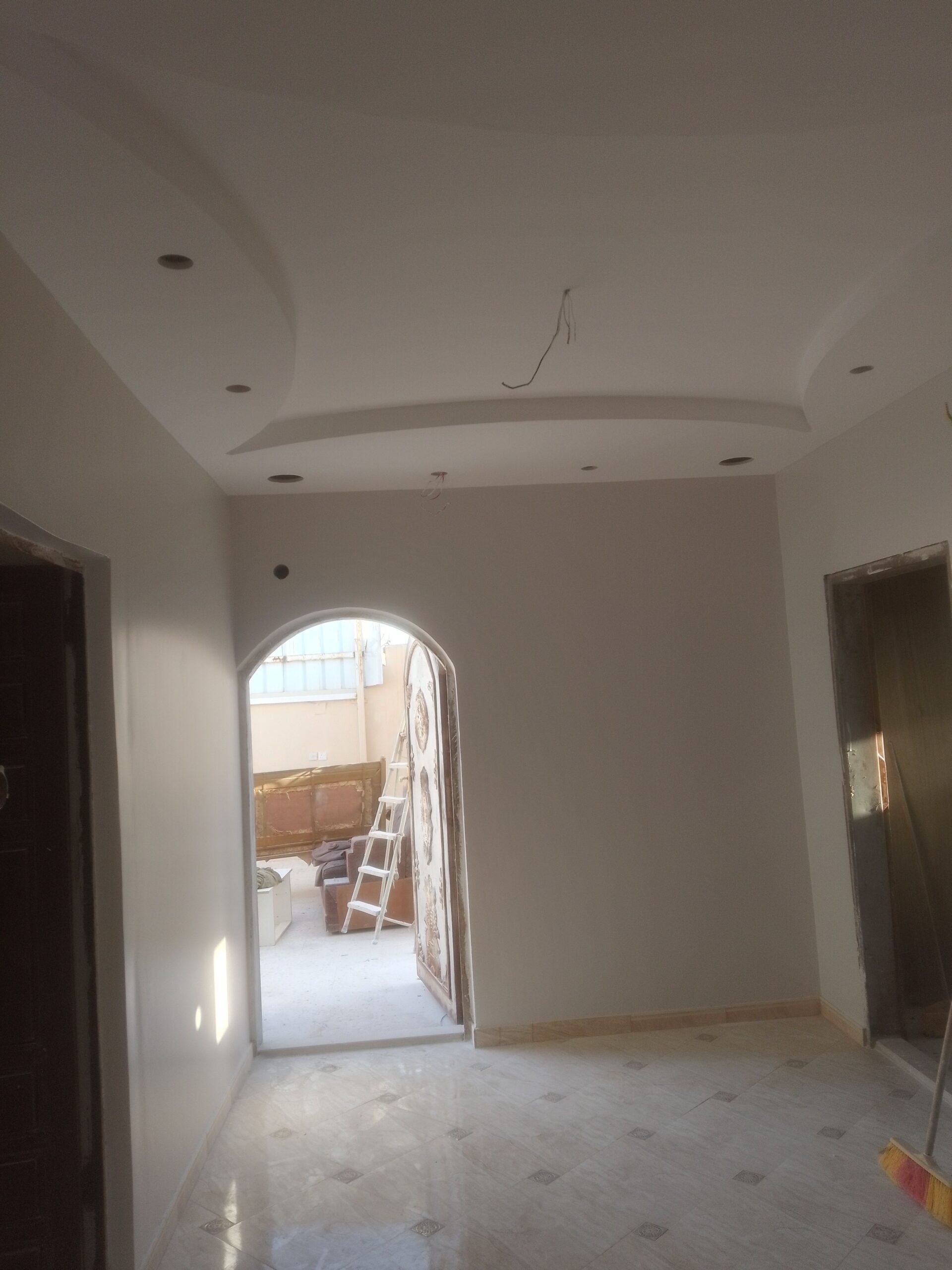 معلم دهانات داخلي و خارجي