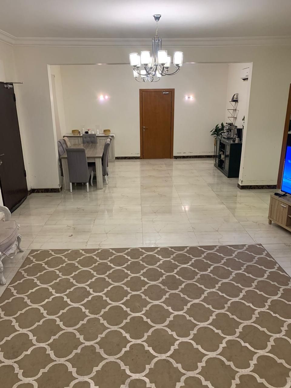 للبيــــــــع فيلا مساحة ٣١٢ دور ودور وشقه