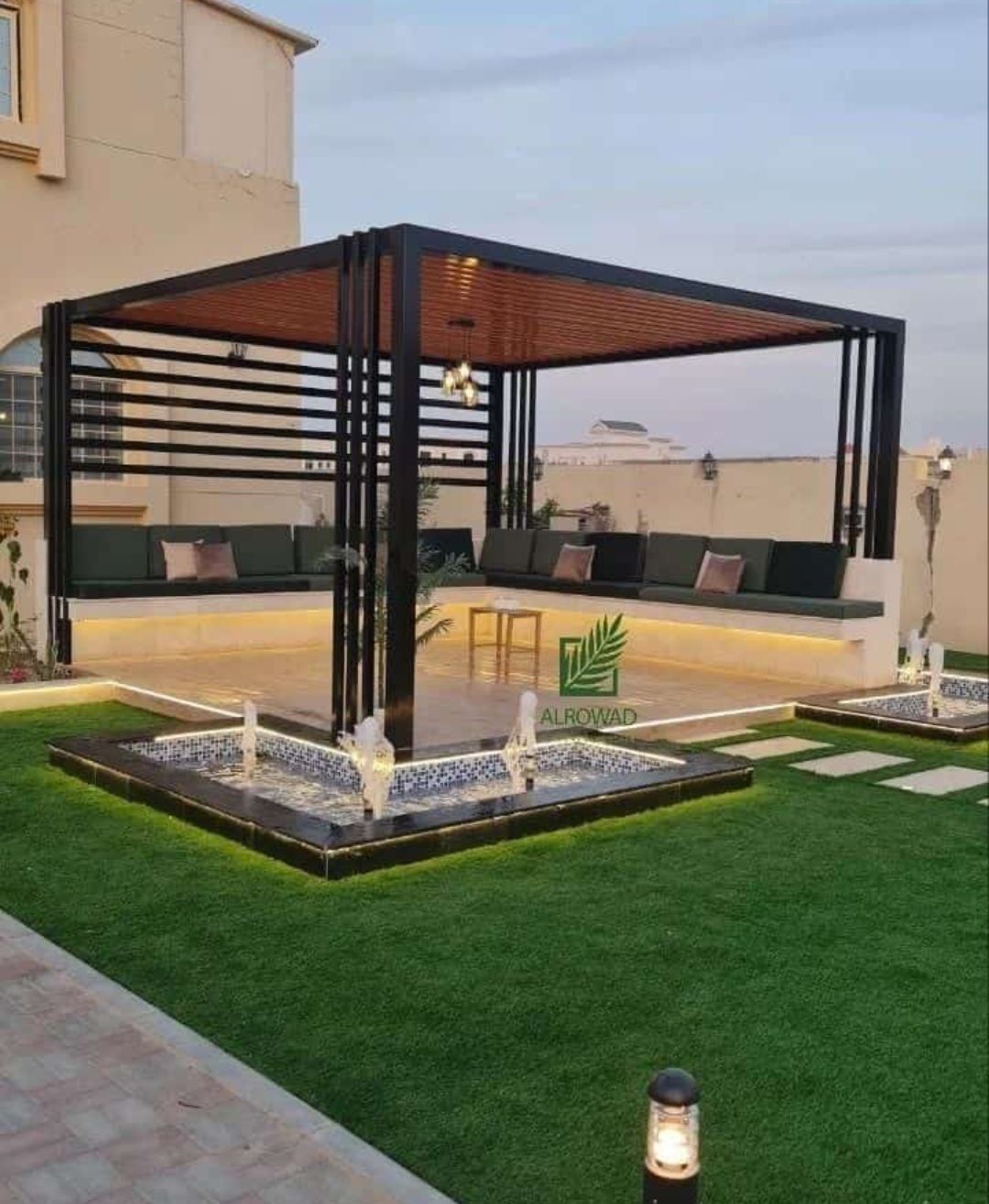 مضلات وسواتر وجلسات وهناجر مستودعات ساندويش بانل و