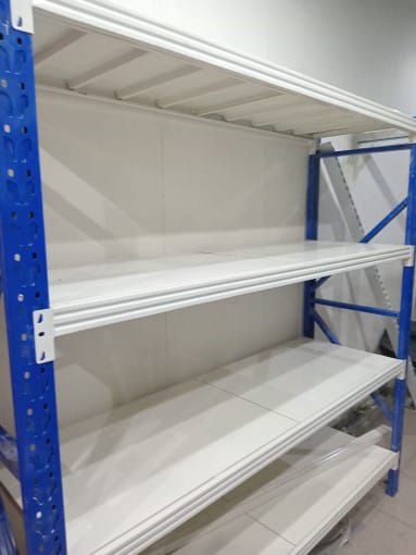 رفوف مستودع اوبقاله