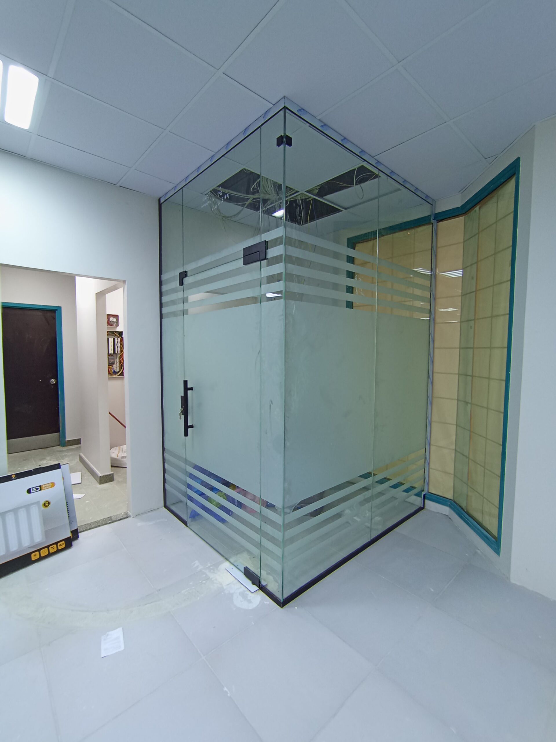 زجاج سكريت مرمل وشفاف في المنطقة الشرقية 053530813